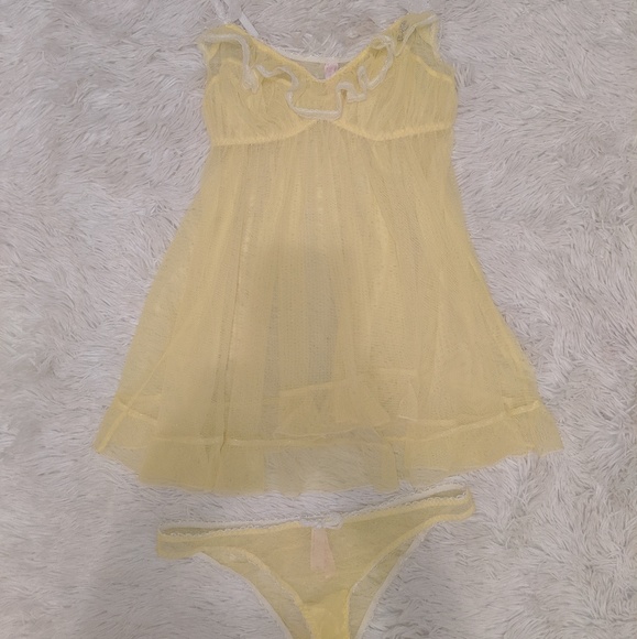 Yellow babydoll nightie Clearance